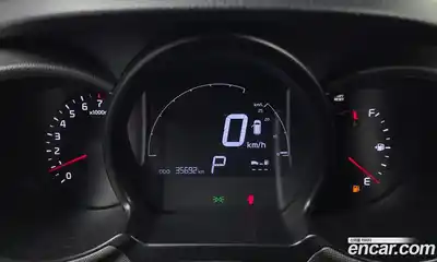 Kia Ray 2013 1.0 Автомат в Москве № 758421, миниатюра 8