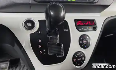 Kia Ray 2013 1.0 Автомат в Москве № 758421, миниатюра 9