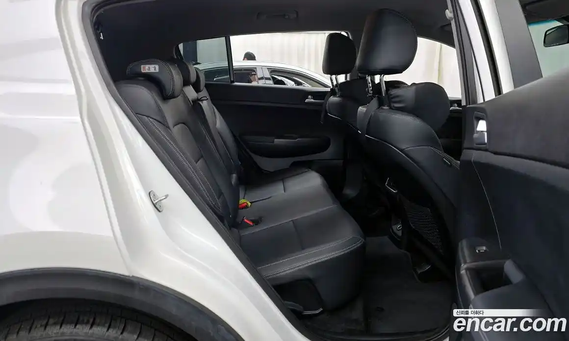 Kia Sportage 2018 2.0 Автомат в Москве № 758461, фото 12