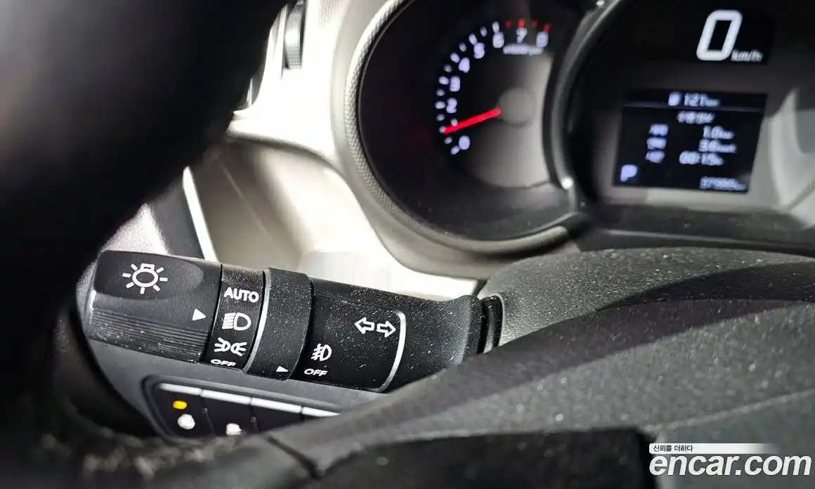 Kia Ray 2021 1.0 Автомат в Москве № 758473, фото 18