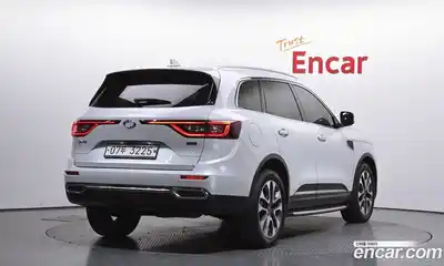 Renault QM6 2017 2.0 Автомат в Москве № 758611, миниатюра 2