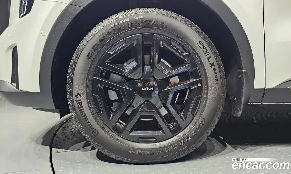 Kia Sorento 2024 1.6 Автомат в Москве № 758652, фото 5