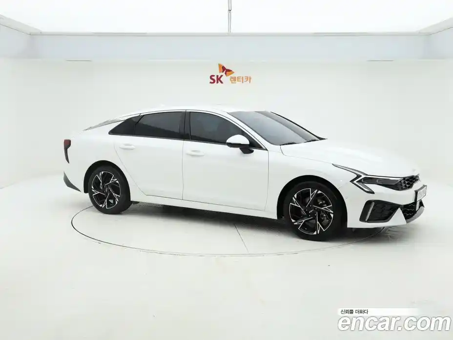 Kia K5 2023 2.0 Автомат в Москве № 758776, фото 4