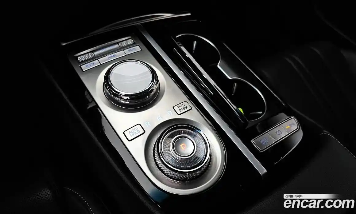 Genesis G80 2024 3.5 Автомат в Москве № 758930, фото 9