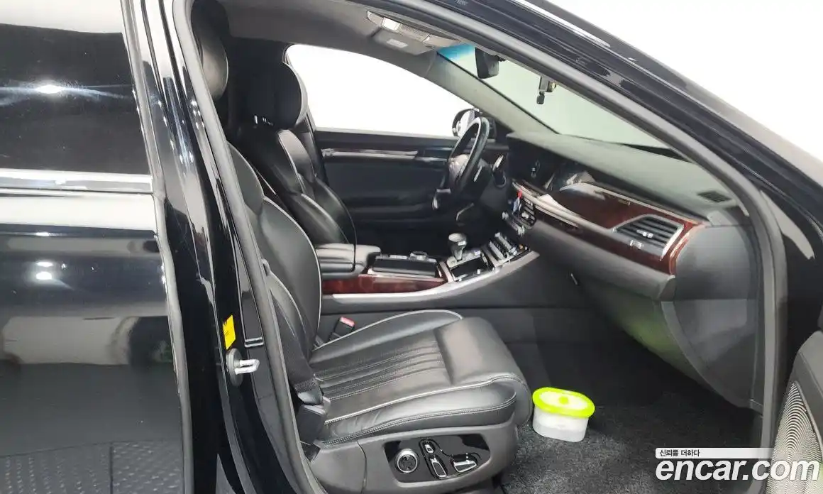 Genesis EQ900 2016 5.0 Автомат в Москве № 759310, фото 11