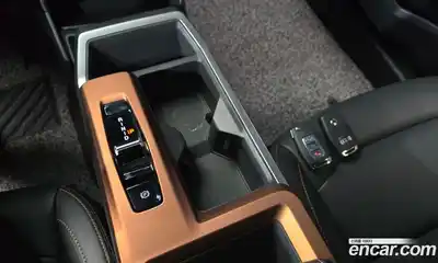 SsangYong Torres 2024 1.5 Автомат в Москве № 759528, миниатюра 9