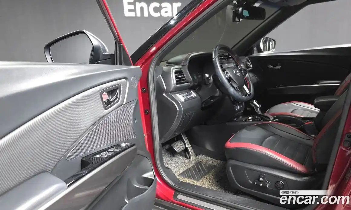 SsangYong TIBOLI 2020 1.5 Автомат в Москве № 759803, фото 10