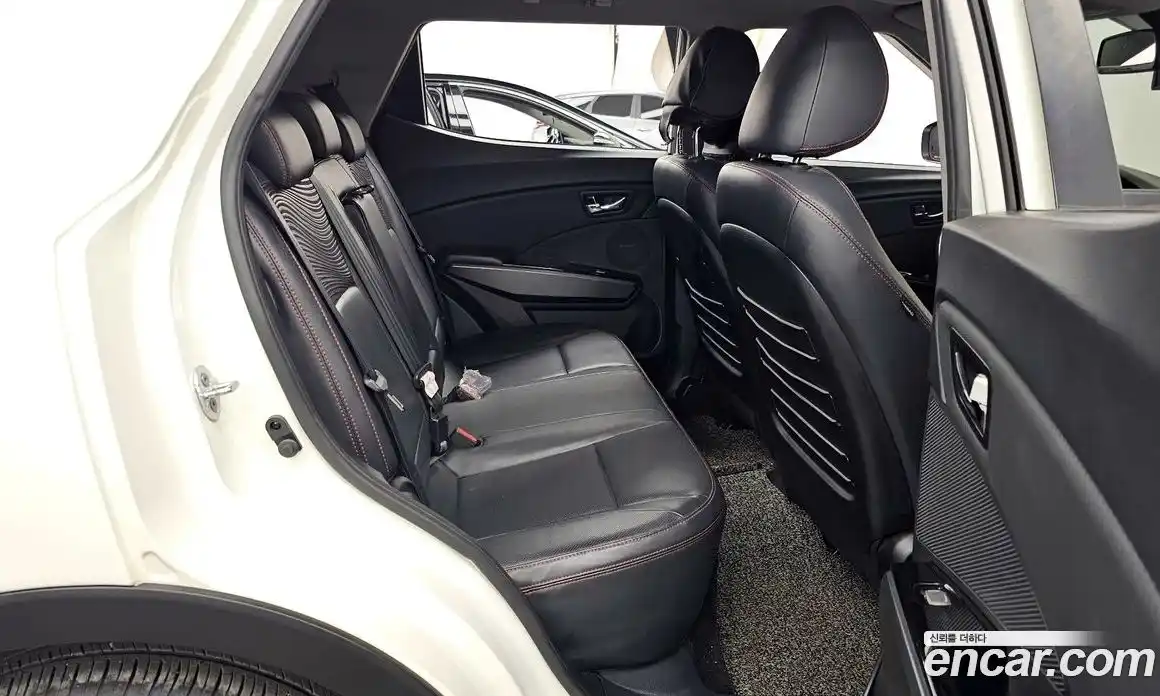 SsangYong TIBOLI 2017 1.6 Автомат в Москве № 760259, фото 12