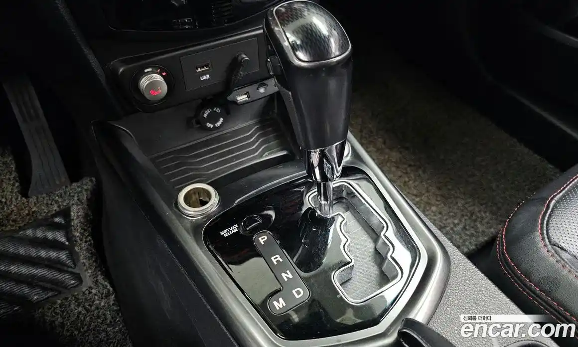 SsangYong TIBOLI 2017 1.6 Автомат в Москве № 760259, фото 9