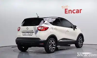 Renault QM3 2015 1.5 Автомат в Москве № 760867, миниатюра 2