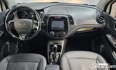 Renault QM3 2015 1.5 Автомат в Москве № 760867, миниатюра 7