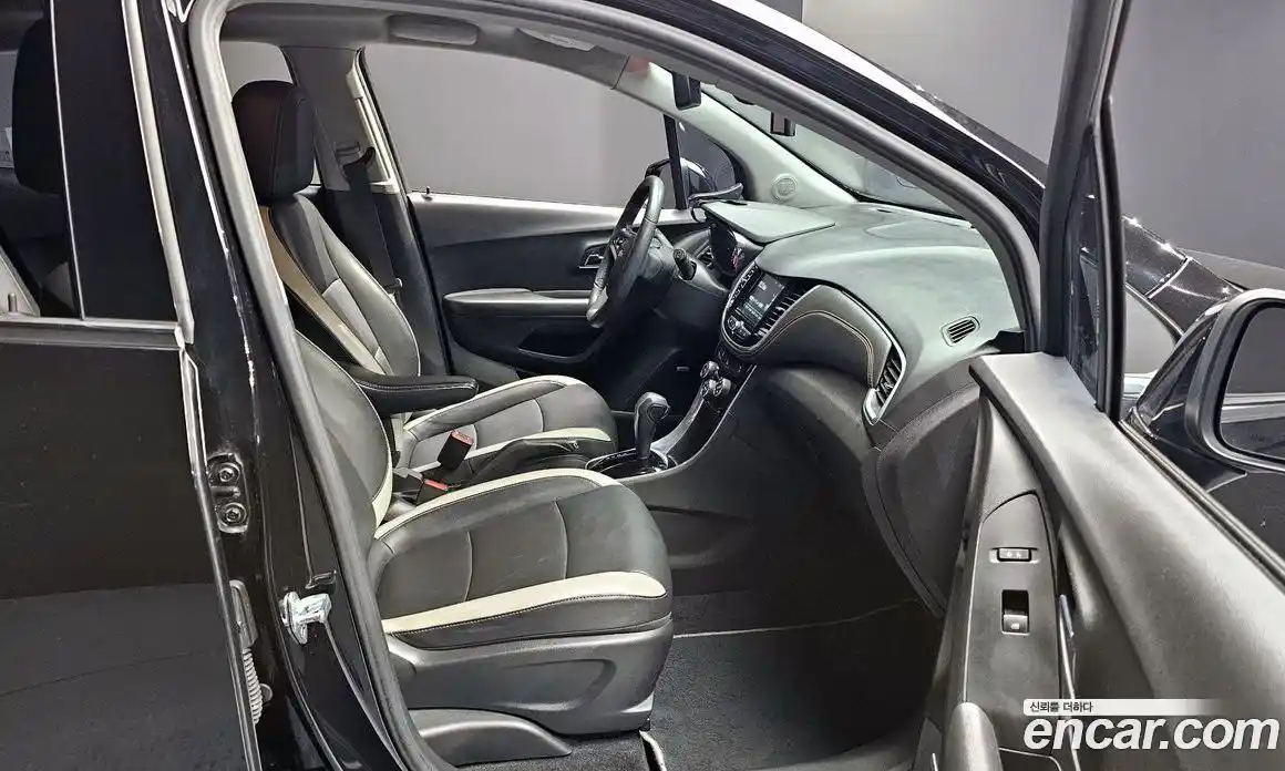 Chevrolet Trax 2019 1.6 Автомат в Москве № 760928, фото 11