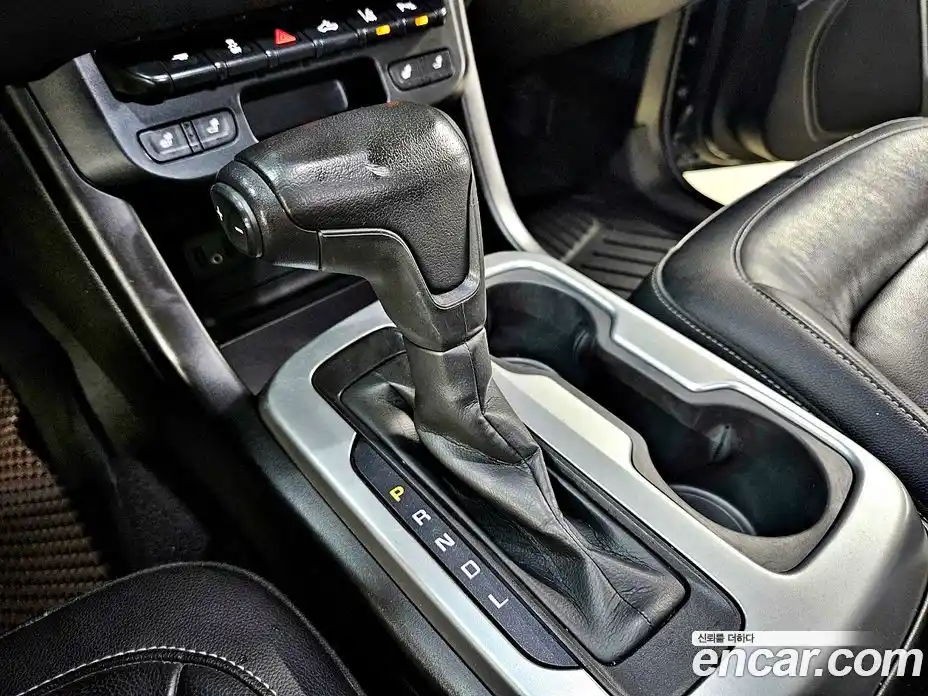 Chevrolet Colorado 2020 3.6 Автомат в Москве № 761096, фото 9