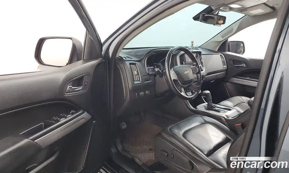 Chevrolet Colorado 2020 3.6 Автомат в Москве № 761096, фото 10