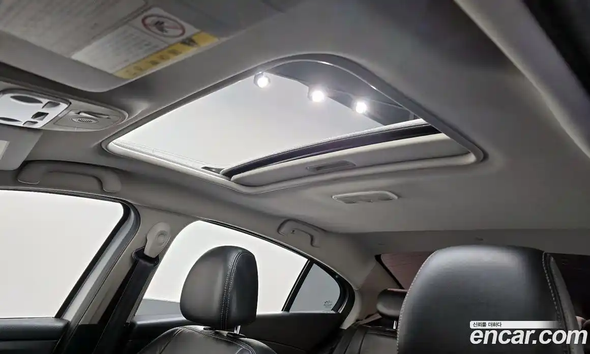 Renault SM3 2010 1.6 Автомат в Москве № 761239, фото 20