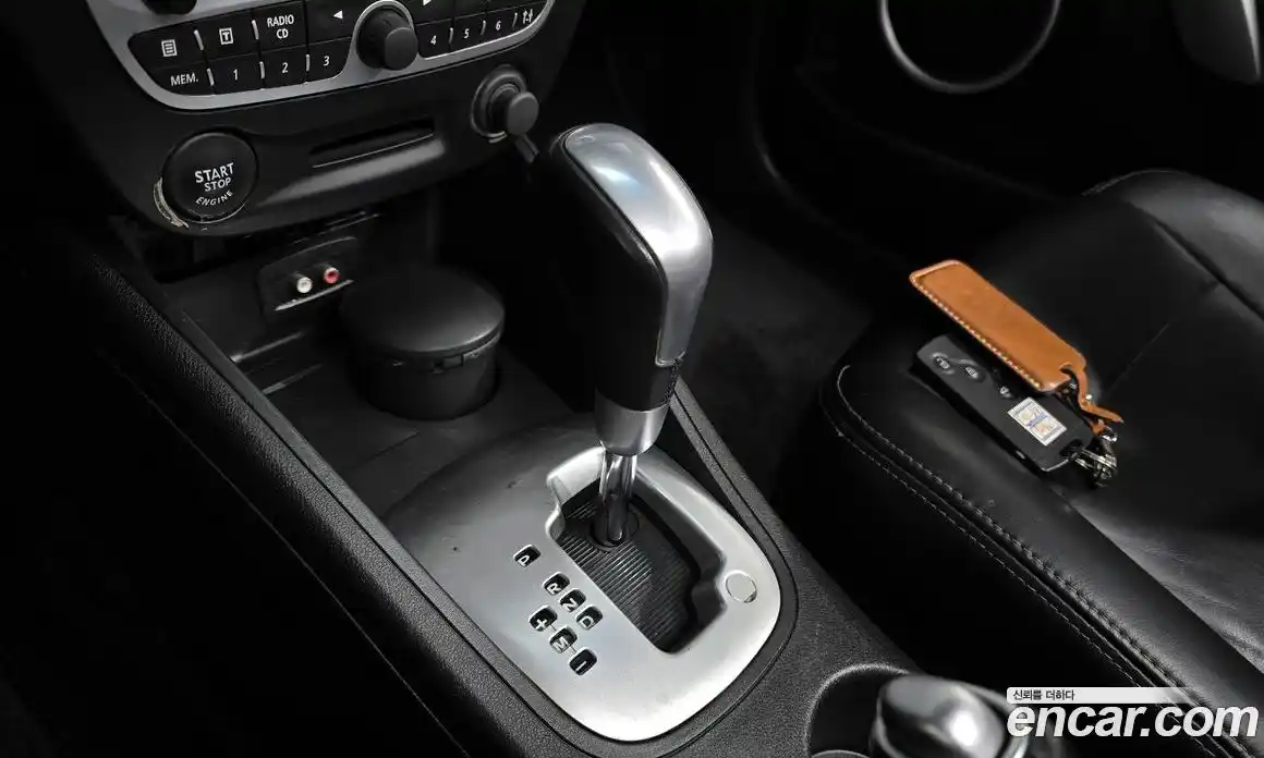 Renault SM3 2010 1.6 Автомат в Москве № 761239, фото 9