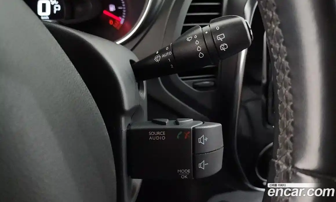 Renault QM3 2017 1.5 Автомат в Москве № 761657, фото 14