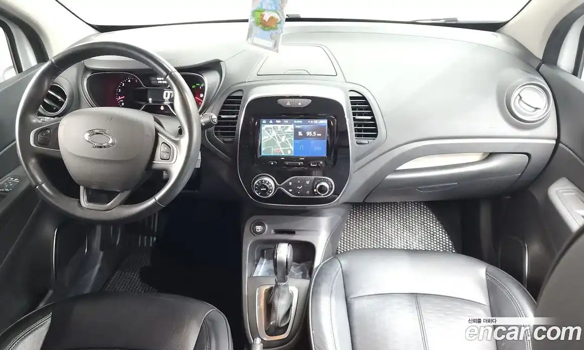 Renault QM3 2017 1.5 Автомат в Москве № 761657, фото 7