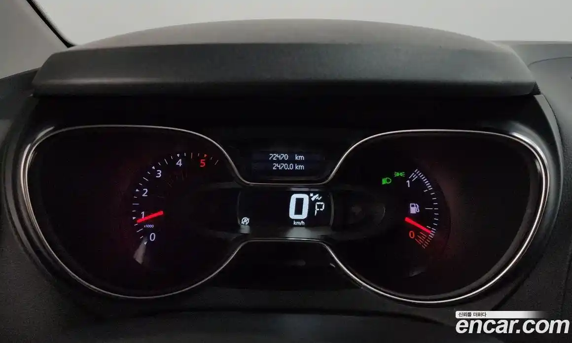 Renault QM3 2017 1.5 Автомат в Москве № 761657, фото 8