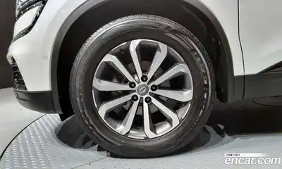 Renault QM6 2021 2.0 Автомат в Москве № 761699, миниатюра 5