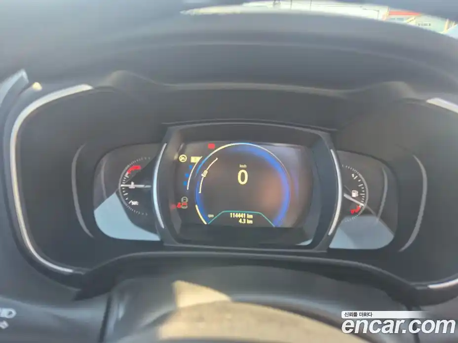 Renault QM6 2023 2.0 Автомат в Москве № 761884, фото 13