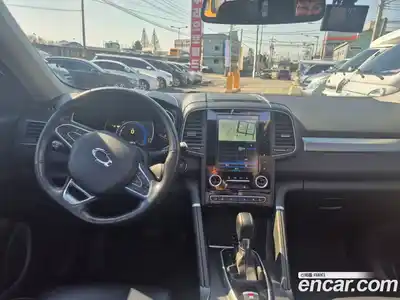 Renault QM6 2023 2.0 Автомат в Москве № 761884, миниатюра 9