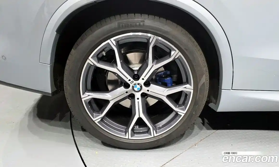BMW X5 2025 3.0 гидро в Москве № 762148, фото 5