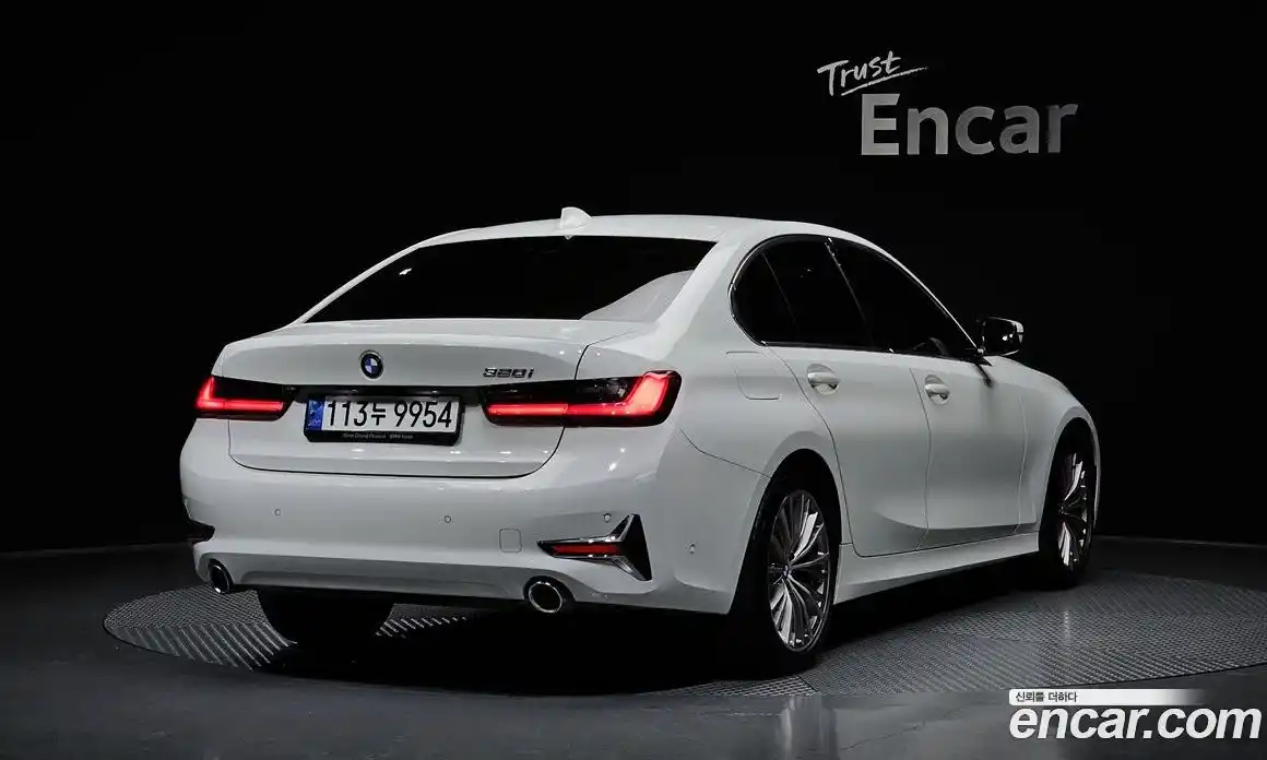 BMW 3-Series 2021 2.0 Автомат в Москве № 762621, фото 2