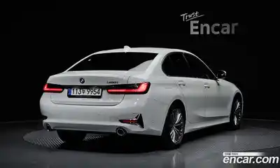 BMW 3-Series 2021 2.0 Автомат в Москве № 762621, миниатюра 2