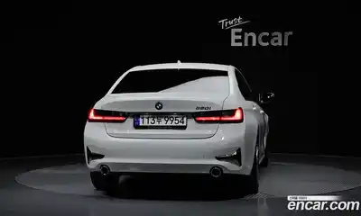 BMW 3-Series 2021 2.0 Автомат в Москве № 762621, миниатюра 4