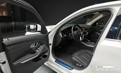 BMW 3-Series 2021 2.0 Автомат в Москве № 762621, миниатюра 10