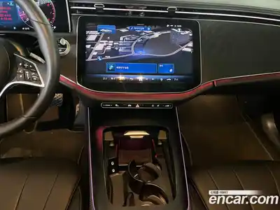 Mercedes-Benz E-Class 2024 2.0 Автомат в Москве № 763970, миниатюра 11