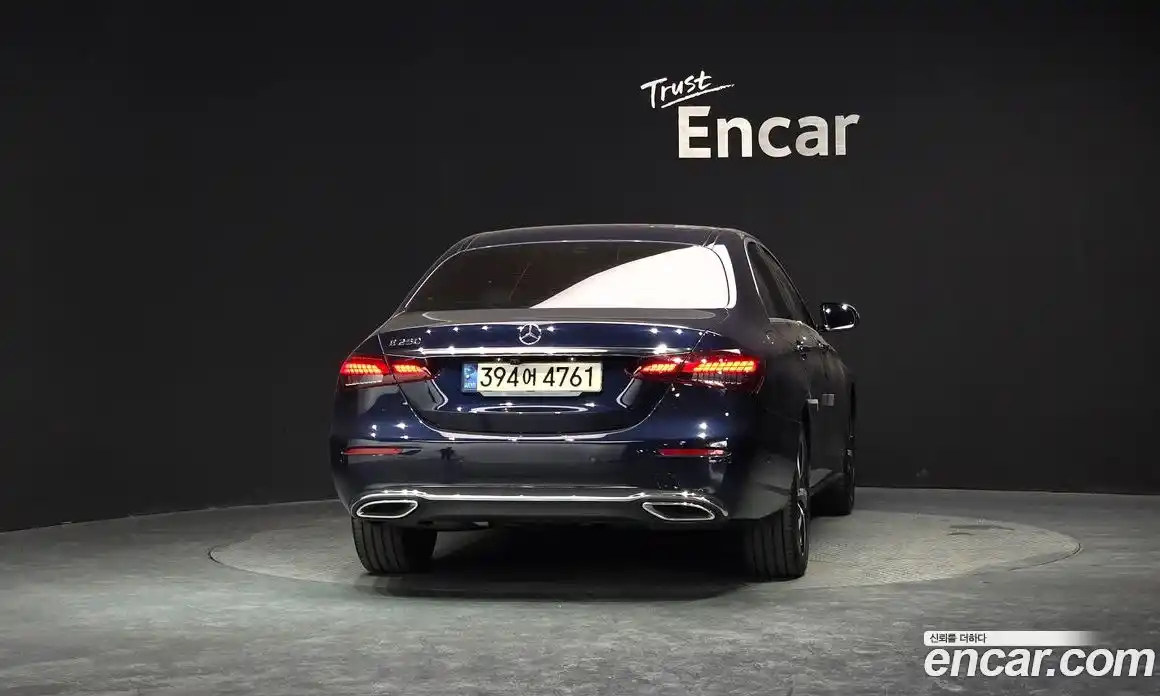 Mercedes-Benz E-Class 2021 2.0 Автомат в Москве № 764194, фото 4