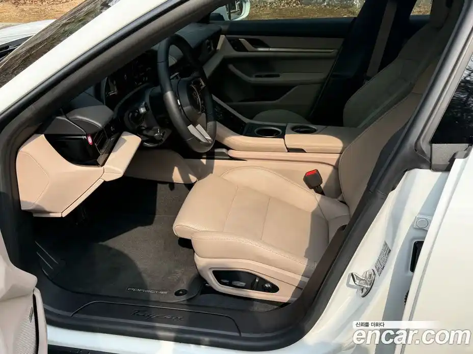 Porsche Taycan 2023 0.1 Автомат в Москве № 765487, фото 19