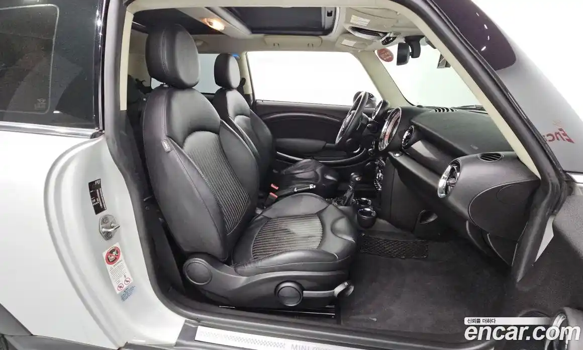 Mini Cooper 2013 1.6 Автомат в Москве № 766268, фото 11