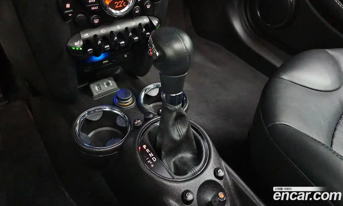 Mini Cooper 2013 1.6 Автомат в Москве № 766268, фото 9