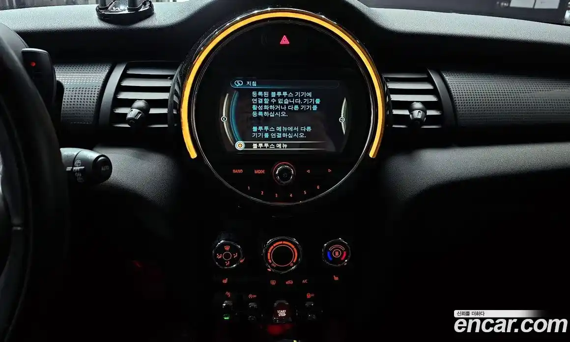 Mini Cooper 2017 1.5 Автомат в Москве № 766271, фото 15