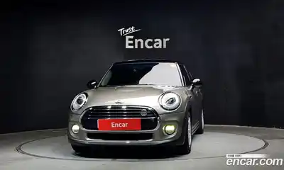 Mini Cooper 2017 1.5 Автомат в Москве № 766271, миниатюра 3