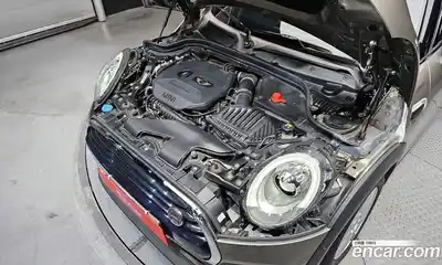 Mini Cooper 2017 1.5 Автомат в Москве № 766271, миниатюра 6