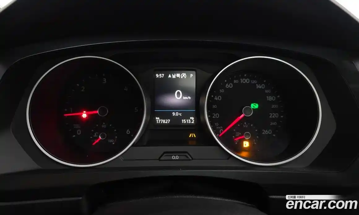 Volkswagen Tiguan 2018 2.0 Автомат в Москве № 767168, фото 8