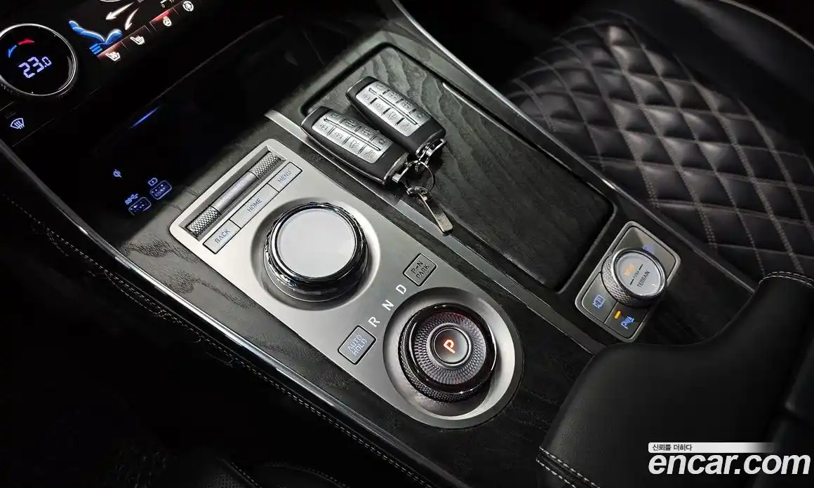 Genesis GV80 2023 2.5 Автомат в Москве № 117888, фото 9