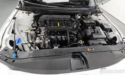 Hyundai Avante 2023 1.6 Автомат в Москве № 125734, миниатюра 6