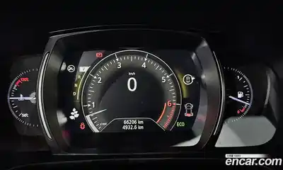 Renault QM6 2021 2.0 Автомат в Москве № 137382, миниатюра 8