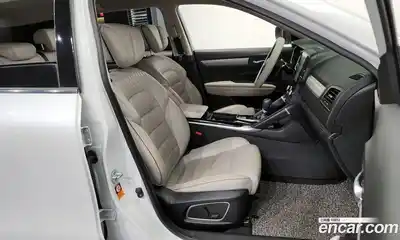 Renault QM6 2021 2.0 Автомат в Москве № 147952, миниатюра 11