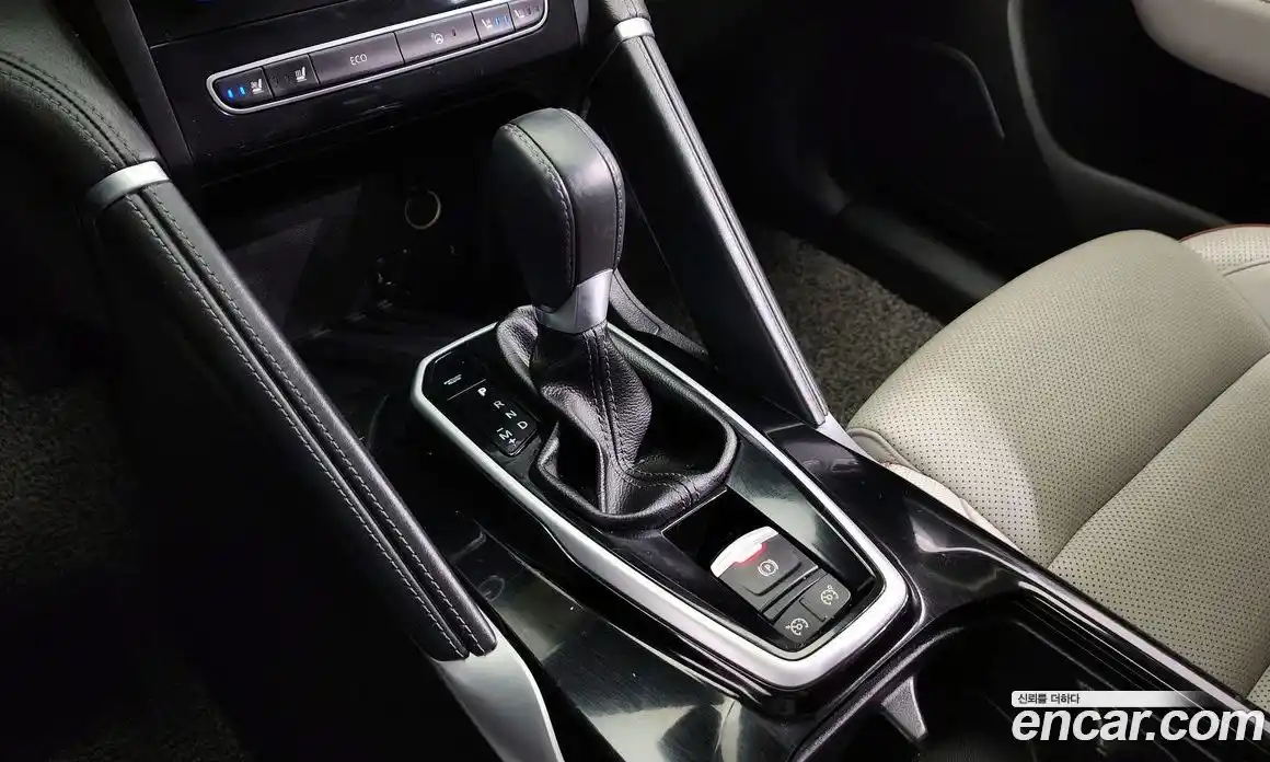 Renault QM6 2021 2.0 Автомат в Москве № 147952, фото 9