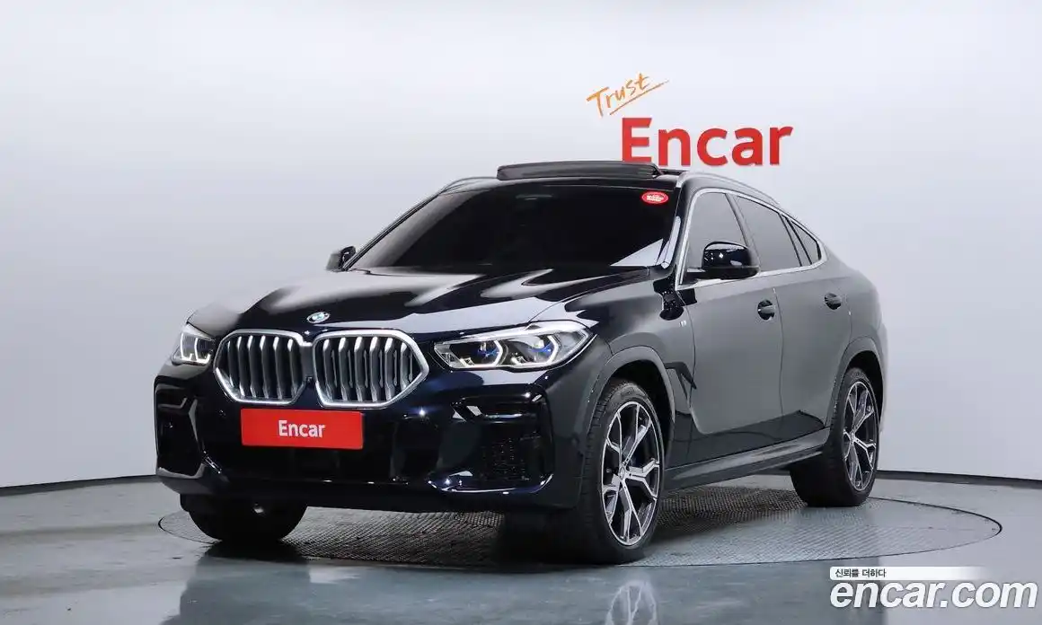 BMW X6 2022 3.0 Автомат в Москве № 157145, фото 1