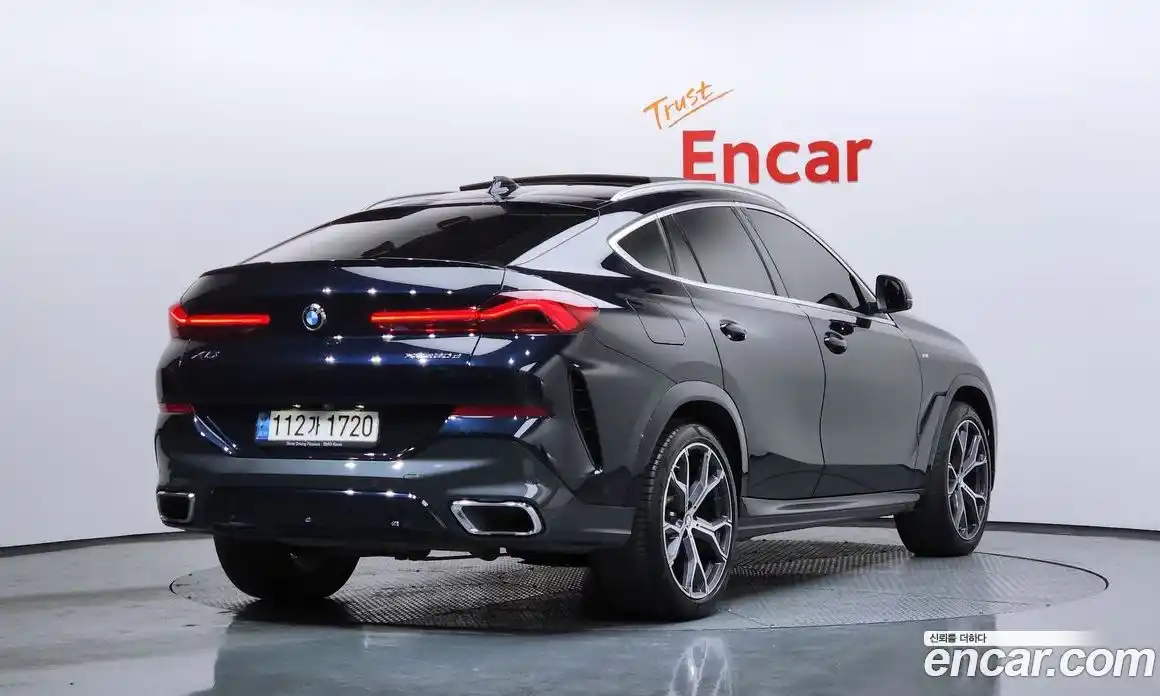 BMW X6 2022 3.0 Автомат в Москве № 157145, фото 2
