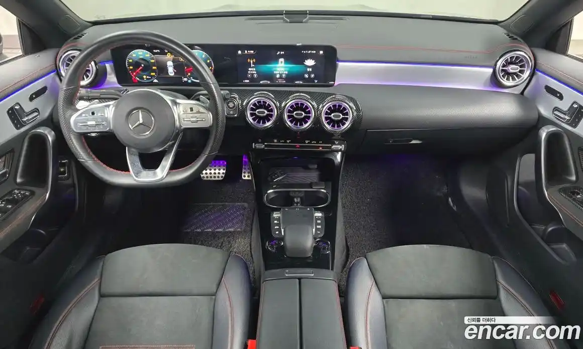 Mercedes-Benz CLA-Class 2021 2.0 Автомат в Москве № 161467, фото 7