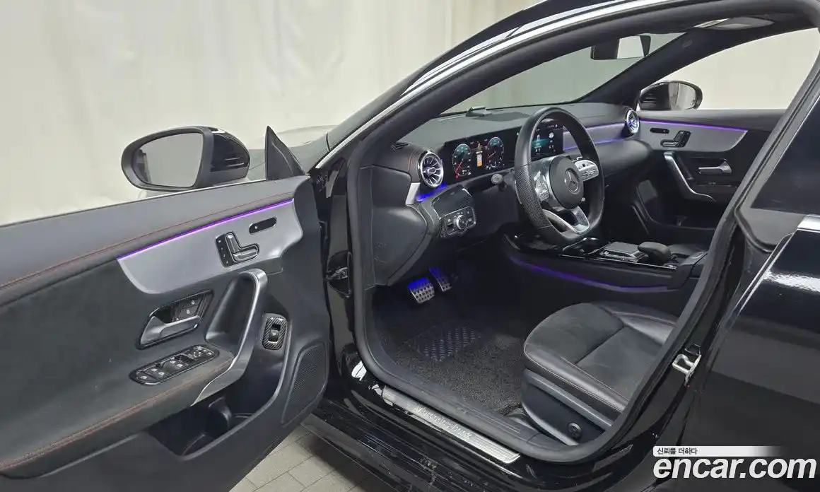 Mercedes-Benz CLA-Class 2021 2.0 Автомат в Москве № 161467, фото 10