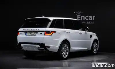 Land Rover Range-Rover Sport 2018 3.0 Автомат в Москве № 166465, миниатюра 2